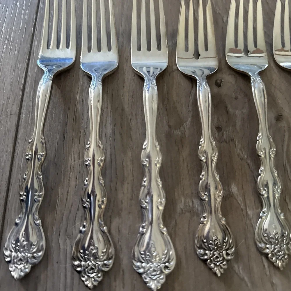 Set of 6 Dinner & Salad Forks‎ 1971 INTERLUDE Vintage International SilverPlate